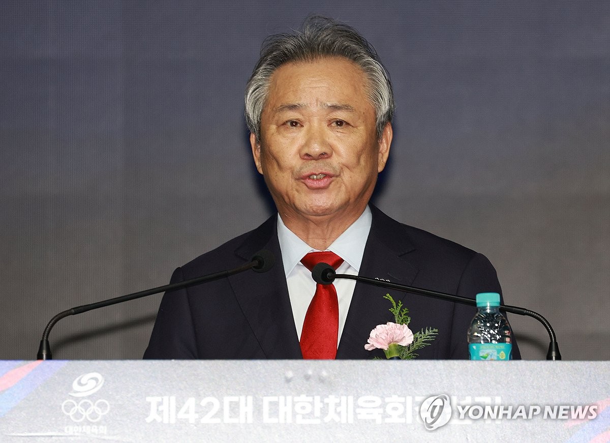 대한체육회장 선거 '낙선' 이기흥, IOC 위원직도 2월 말까지